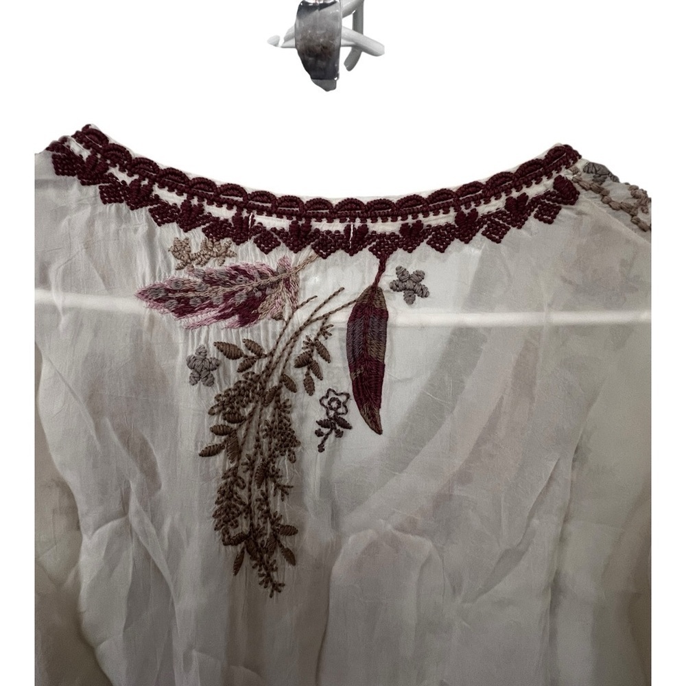 Johnny Was Cream Blouse with mauve, pink & tan Embroidery - Picture 3 of 4